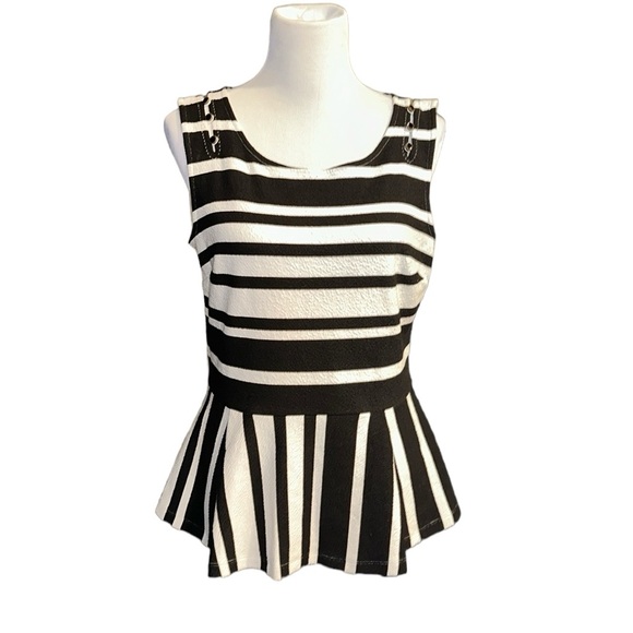 Anthropologie Tops - Anthropologie Postmark Striped Textured Peplum Tank Blouse